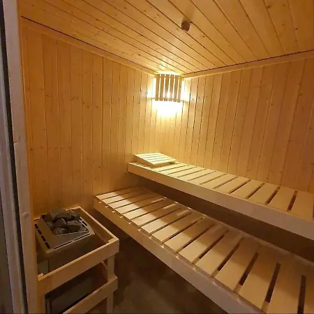 Apartment Mit Whirlpool, Wasserbett & Sauna Gelsenkirchen