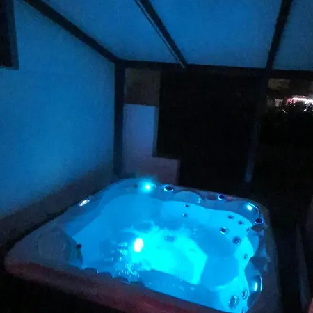 Mit Whirlpool, Wasserbett & Sauna Apartament Gelsenkirchen